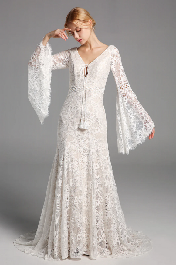Chic Elegant Boho Lace Long Beach Wedding Dresses With Sleeves APW0426