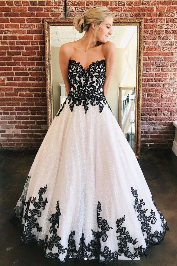 Anneprom A Line Sweetheart Long Elegant Prom Dress With Black Lace Appliques APP0367