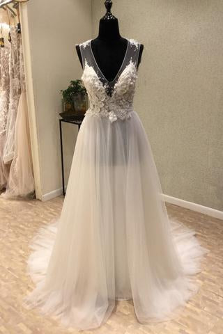 Anneprom Cheap V-Neck Open Back Tulle Ivory Beach Wedding Dress APW0158