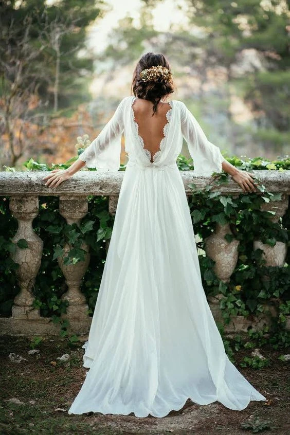 Anneprom Chiffon Elegant Sexy Long Sleeves and Flirty P-a-boo Back Wedding Dresses APW0295