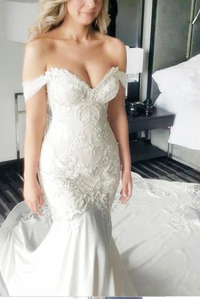 Anneprom Mermaid Off-the-Shoulder Ivory Lace Long Cheap Sweetheart Backless Plus Size Wedding Dress APW0303