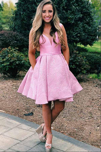 Anneprom Charming Pink Satin A line V Neck Short Homecoming Dresses With Pockets APH0164