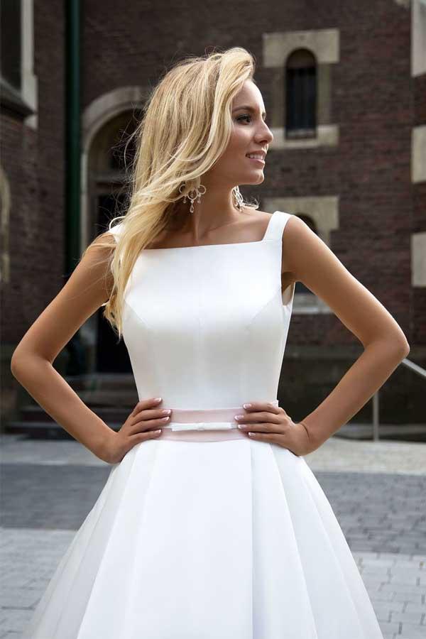 ball gown prom dresses pink Rhinestones Plunging Neck Pink Long Train Trumpet Prom Dress main image 0